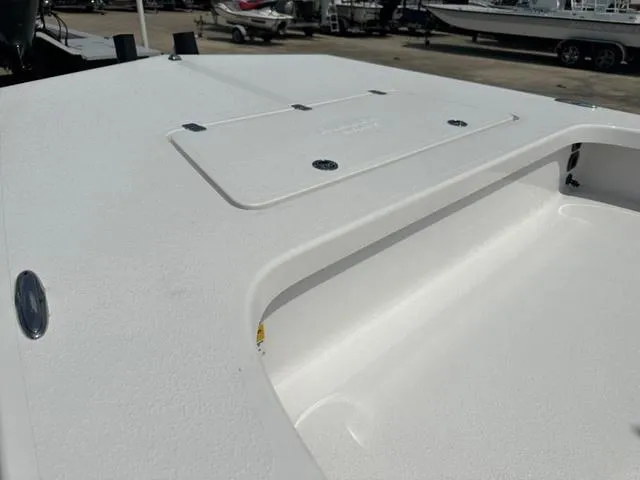 Slide: The Image of Majek M2 ILLUSION 2024 - 12