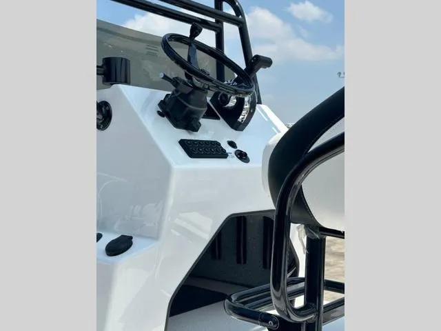 Slide: The Image of Majek M2 ILLUSION 2024 - 9