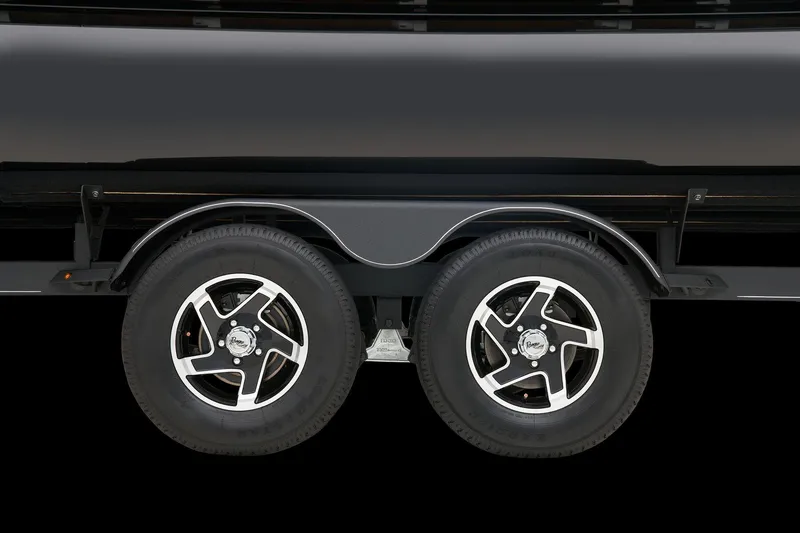 Slide: The Image of Ranger Reata 220FC 2024 - 75