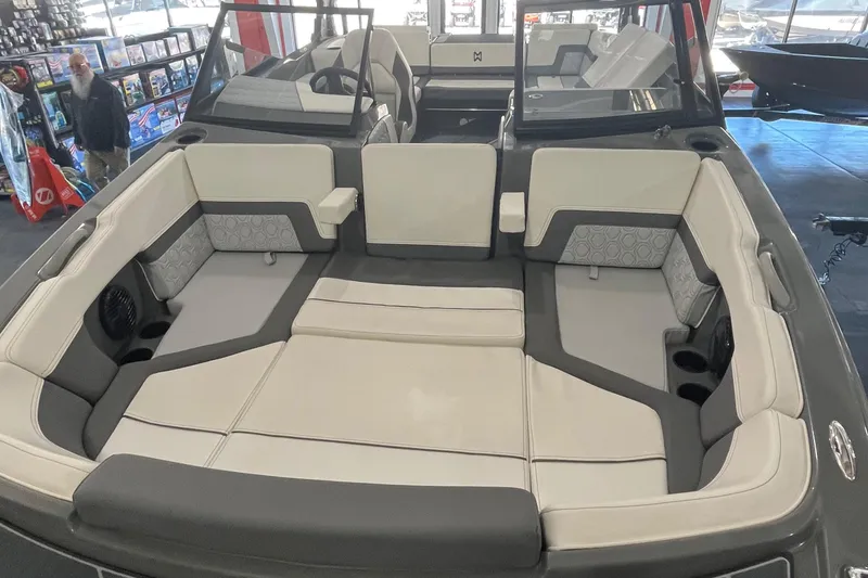 Slide: The Image of 2023 Heyday H22 boat interior with spacious seating and modern design. - 3