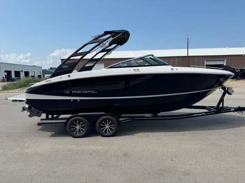 Slide: The Image of Regal LS4 2025 - 1