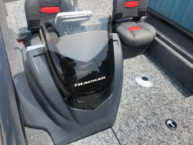 Slide: The Image of 2025 Tracker Pro Team 175 Crappie Edition boat interior with seats and console. - 13