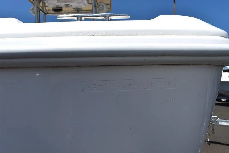 Slide: The Image of Pro-Line 21 Sport Center Console 2006 - 60