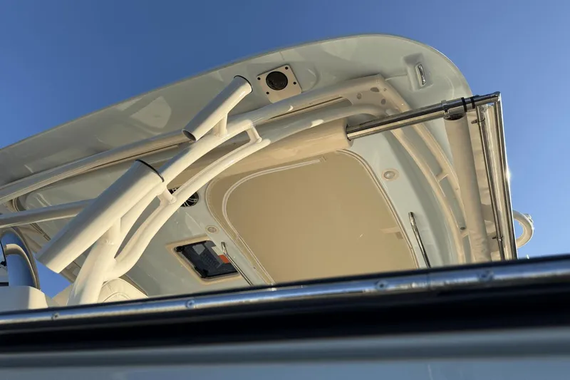 Slide: The Image of Grady-White Freedom 307 2025 - 10