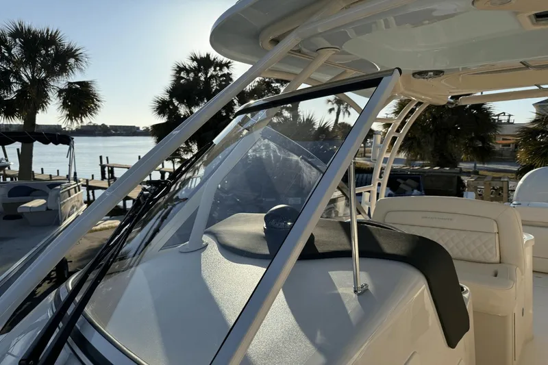 Slide: The Image of Grady-White Freedom 307 2025 - 8