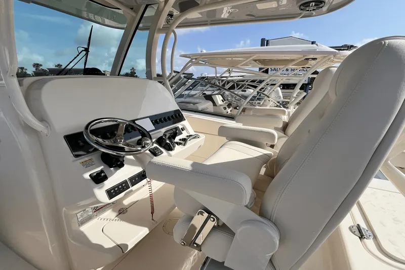 Slide: The Image of Grady-White Canyon 306 2025 - 10