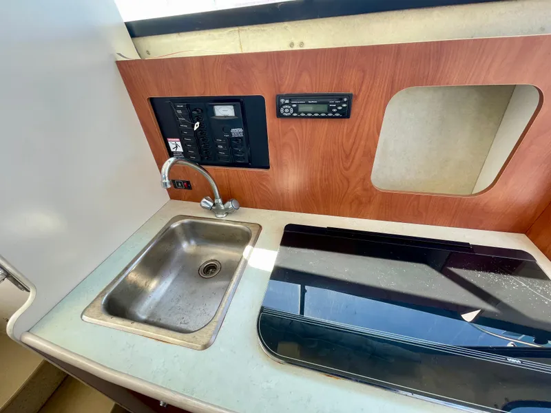 Slide: The Image of Bayliner 242 Classic 2005 - 14