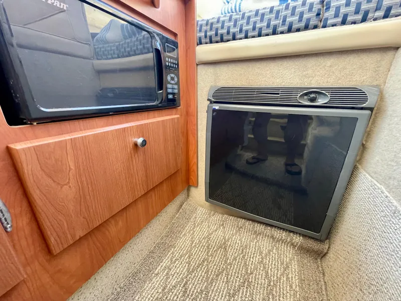 Slide: The Image of Bayliner 242 Classic 2005 - 15