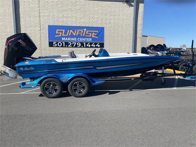 Slide: The Image of Bass Cat Pantera Classic W/Mercury 200 Pro Xs 2024 - 2