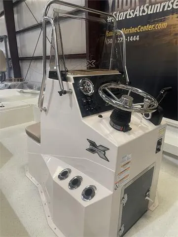 Slide: The Image of 2024 Xpress H22B boat console with Yamaha 175 SHO engine, steering wheel, and controls. - 10