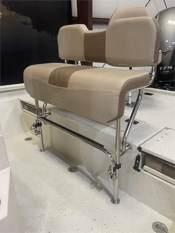 Slide: The Image of 2024 Xpress H22B boat with Yamaha 175 SHO engine, beige seating. - 11