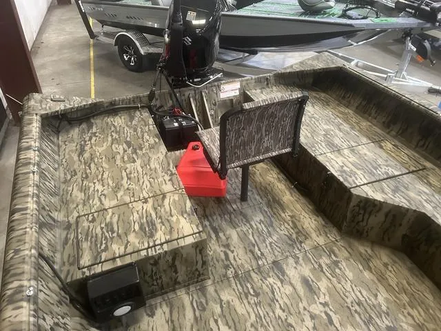 Slide: The Image of SeaArk 2072SLD W/Suzuki 90 2024 - 10