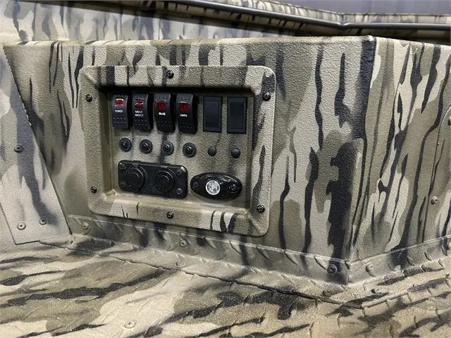 Slide: The Image of SeaArk Slayer 1548 NO MOTOR 2024 - 6