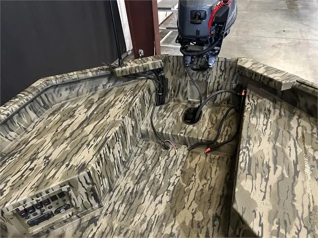 Slide: The Image of SeaArk Slayer 1548 NO MOTOR 2024 - 7