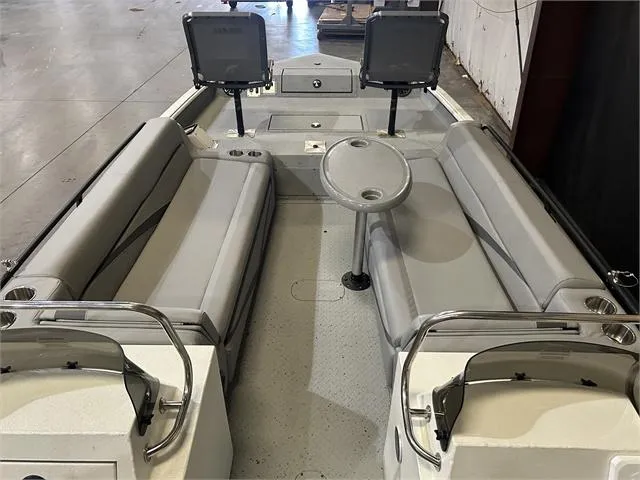 Slide: The Image of SeaArk 2472 Big Easy W/Suzuki 250 2024 - 24
