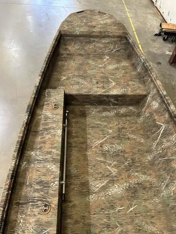 Slide: The Image of G3 16DK W/Yamaha 40LEHA 2025 - 6