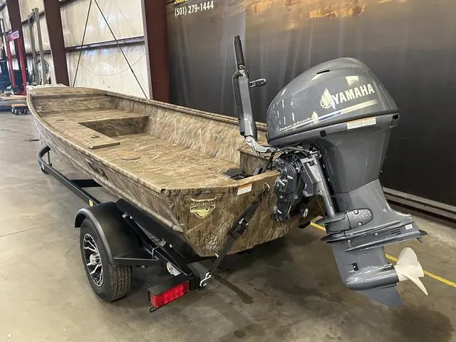 Slide: The Image of 2025 G3 16DK boat with Yamaha 40LEHA motor in a warehouse. - 5