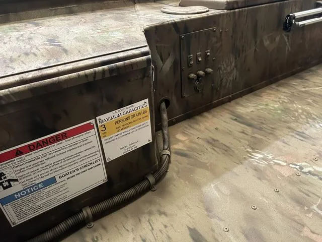 Slide: The Image of G3 15 DK W/Yamaha 40HP 2025 - 12