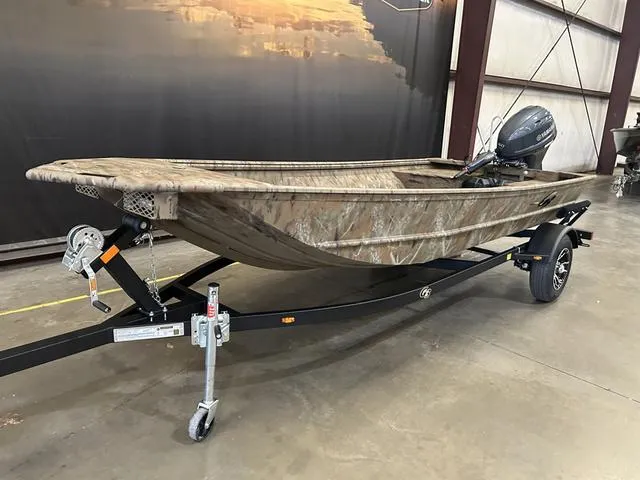 Slide: The Image of G3 15 DK W/Yamaha 40HP 2025 - 3