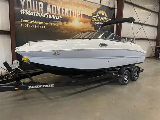 Slide: The Image of Stingray 211 DC W/Yamaha 150 2023 - 4