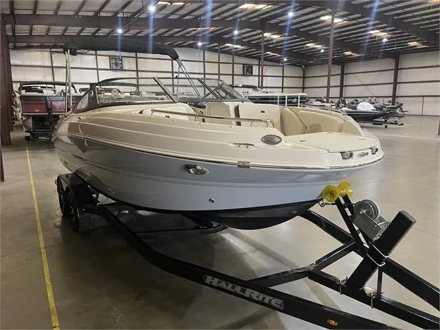 Slide: The Image of Stingray 211 DC W/Yamaha 150 2023 - 8