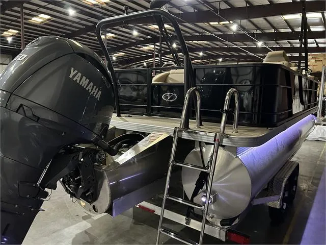 Slide: The Image of 2024 Veranda VR22RFL pontoon boat with Yamaha 150 engine in a warehouse. - 6