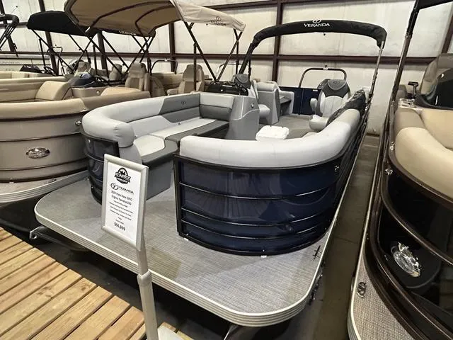 Slide: The Image of Veranda VISTA View 22RC W/Yamaha 150 2024 - 1