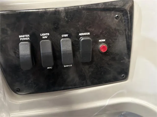 Slide: The Image of Control panel of 2024 SunCatcher 20F boat with Yamaha 90 "SHO" engine. - 23