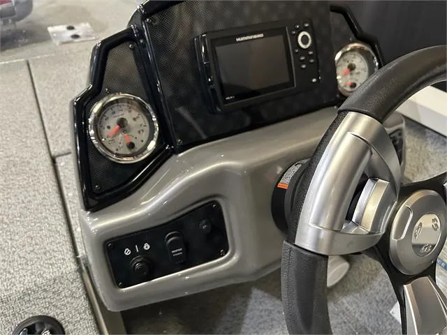 Slide: The Image of 2024 G3 Sportsman 1710 W/Yamaha 90 HP SHO boat dashboard with steering wheel and gauges. - 10