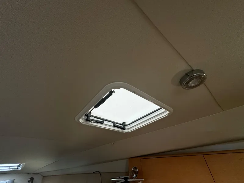 Slide: The Image of Larson 330 2004 - 52