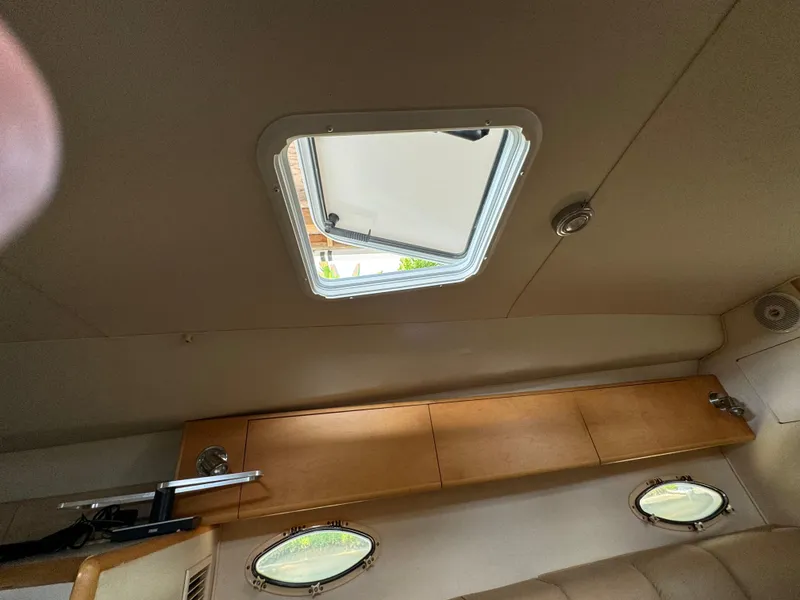 Slide: The Image of Larson 330 2004 - 54