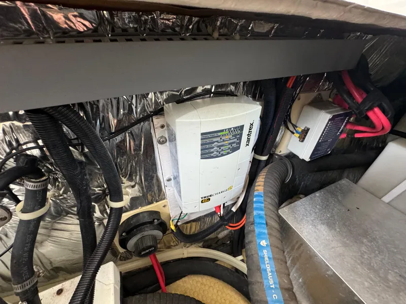 Slide: The Image of Larson 330 2004 - 59