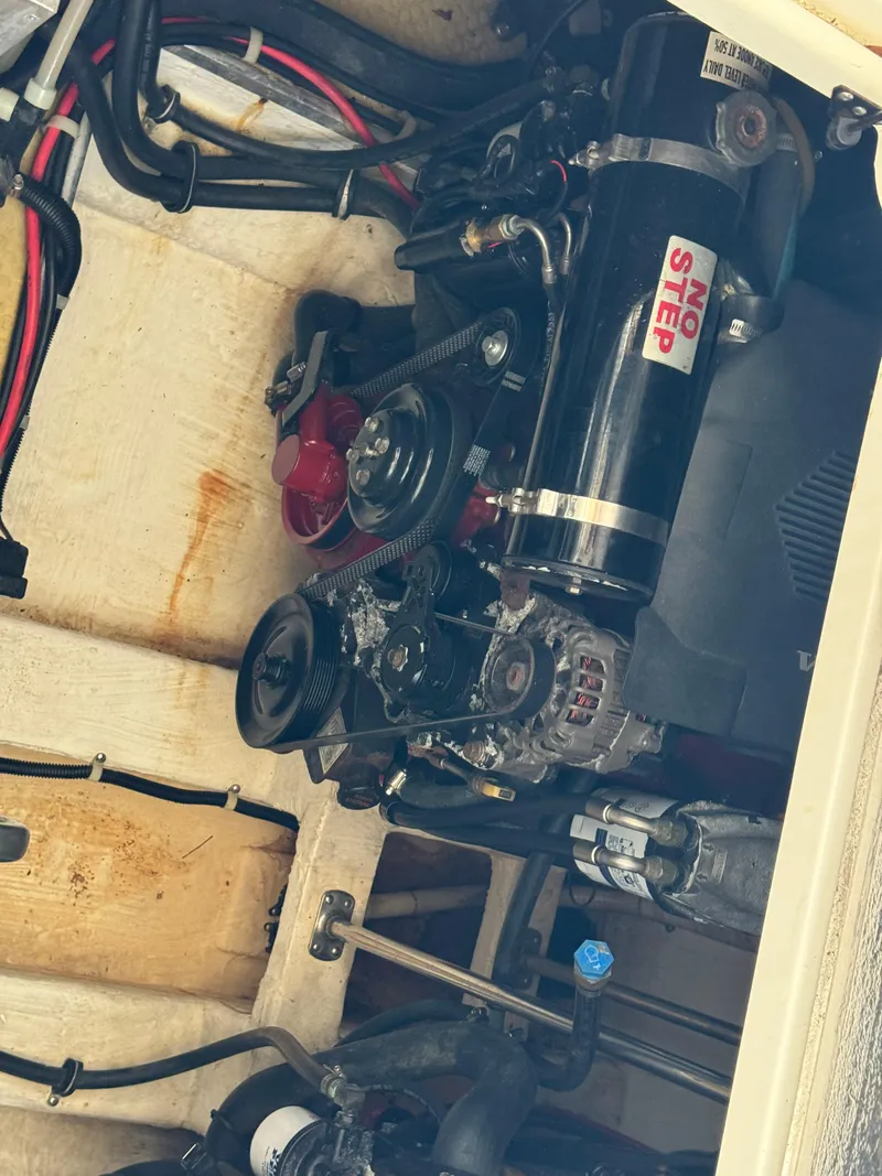 Slide: The Image of Larson 330 2004 - 62