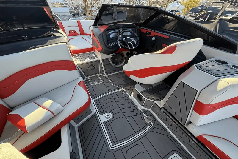 Slide: The Image of Centurion Ri257 2018 - 39