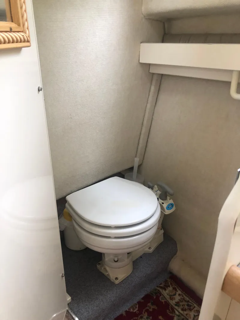 Slide: The Image of Bayliner 2452 Ciera Express 1997 - 54