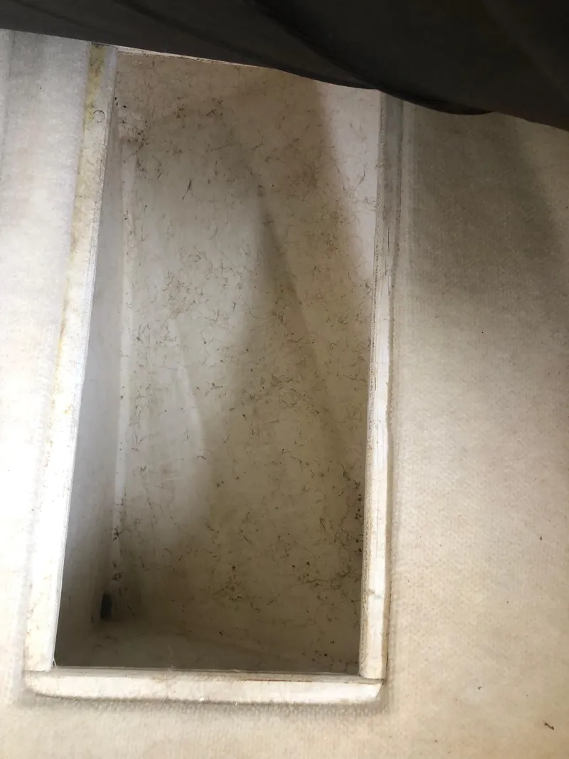 Slide: The Image of Bayliner Ciera 2452 Express 1997 - 66