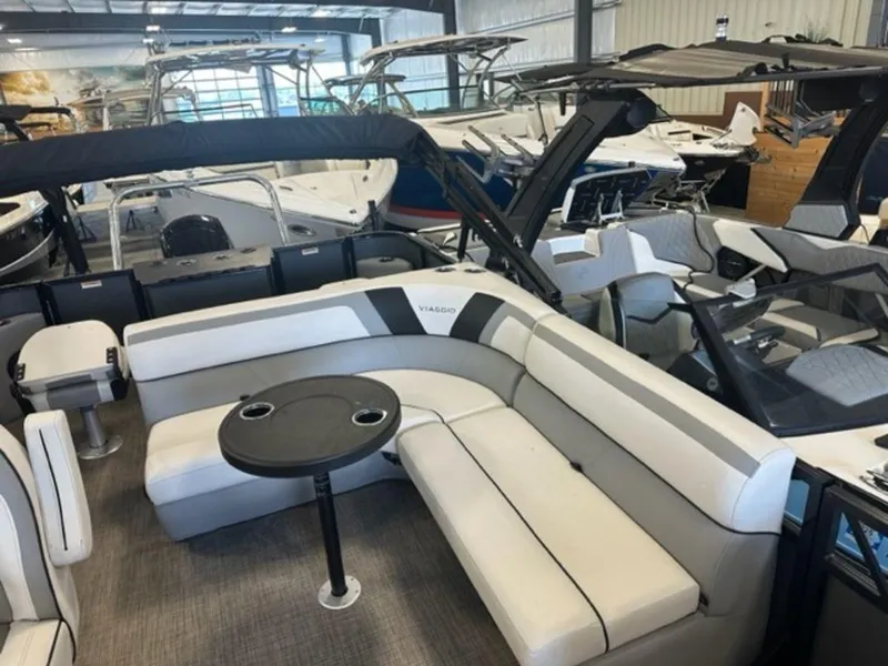 Slide: The Image of Misty Harbor L22R 2021 - 6