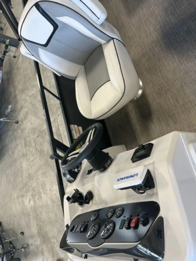 Slide: The Image of Misty Harbor L22R 2021 - 7