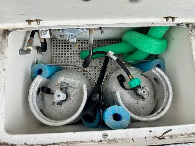 Slide: The Image of Boat storage compartment with gas cylinders and hoses, Vilm 116, 2002 model. - 34