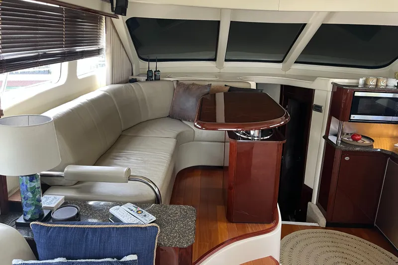 Slide: The Image of Sea Ray 52 Sedan Bridge 2007 - 51