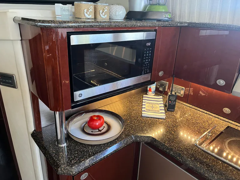 Slide: The Image of Sea Ray 52 Sedan Bridge 2007 - 53