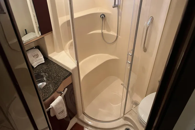 Slide: The Image of Sea Ray 52 Sedan Bridge 2007 - 69