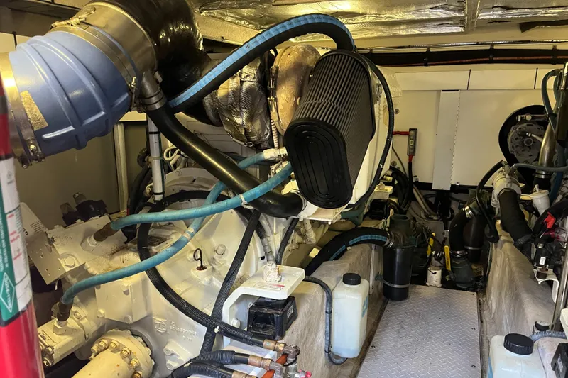 Slide: The Image of Sea Ray 52 Sedan Bridge 2007 - 78