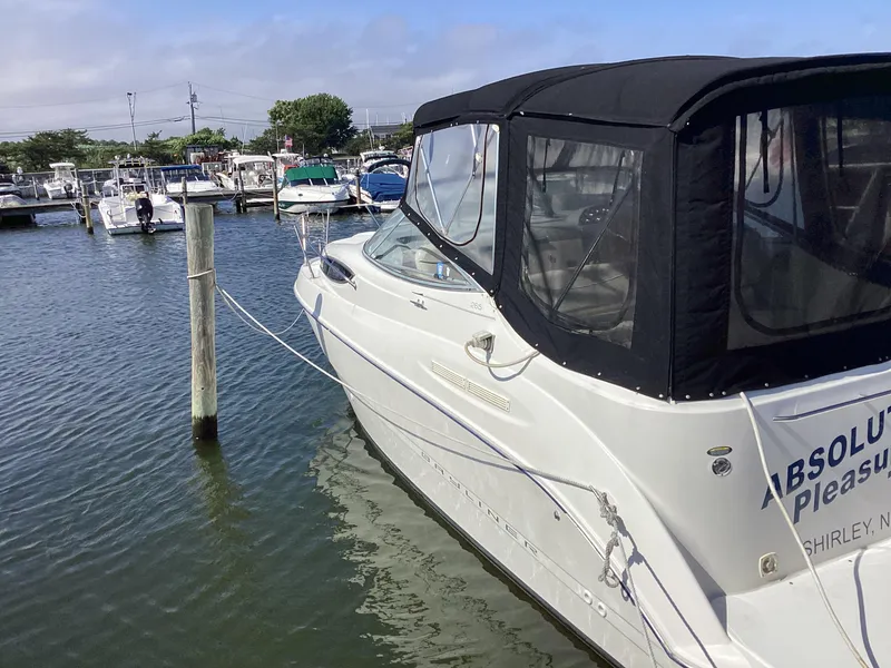 The Image of 2004 Bayliner 2655 Ciera boat docked at a marina. - 1