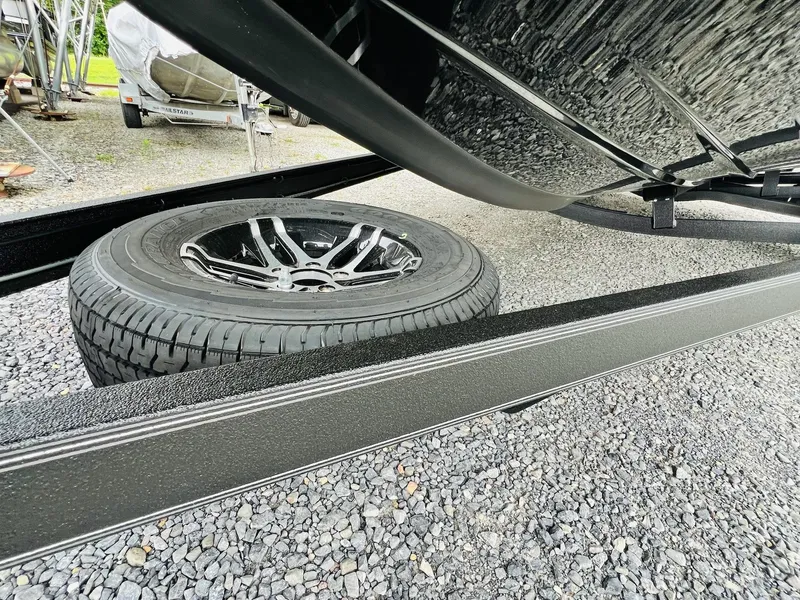 Slide: The Image of Skeeter ZXR 21 2025 - 45