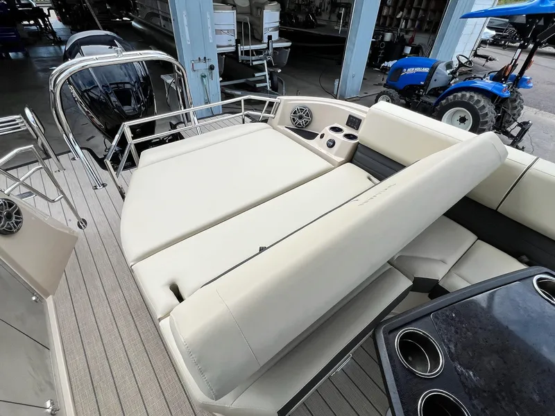 Slide: The Image of Sylvan G3 CLZ DH 2025 - 41