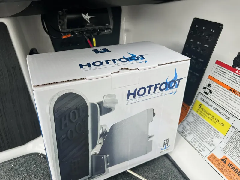 Slide: The Image of Skeeter ZXR20 2025 - 23