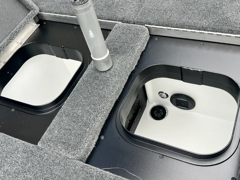 Slide: The Image of Skeeter ZXR20 2025 - 35