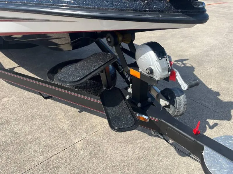 Slide: The Image of 2016 Skeeter ZX 250 boat trailer with winch and step pads. - 42