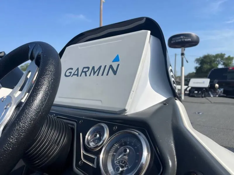 Slide: The Image of Close-up of Garmin navigation system on 2016 Skeeter ZX 250 boat. - 46